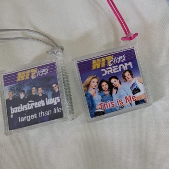 Hit clips (5) 90s throwback songs incl. Britney Spears & Backstreet Boys - Picture 2 of 4